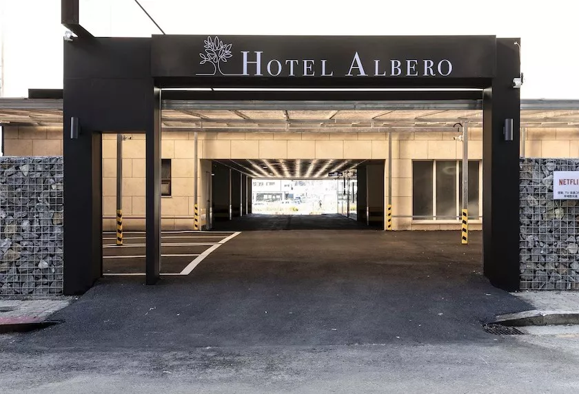 Hotel Albero, Osan