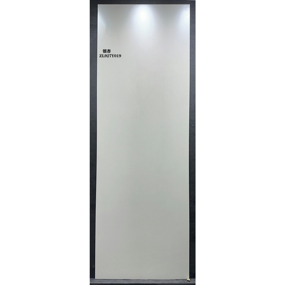 ZL927Y019.jpg