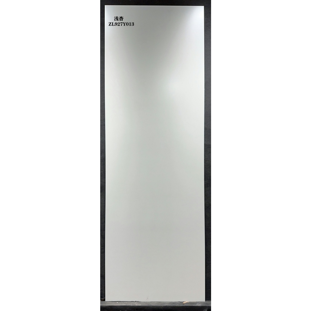 ZL927Y013.jpg