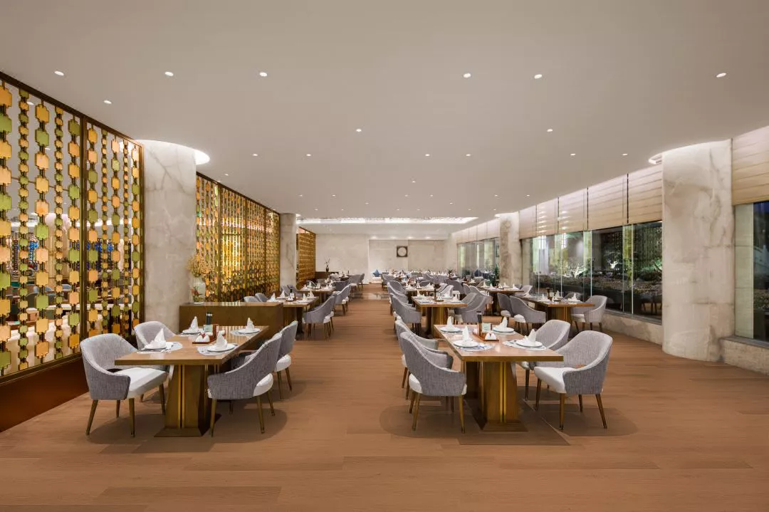 Restaurant B